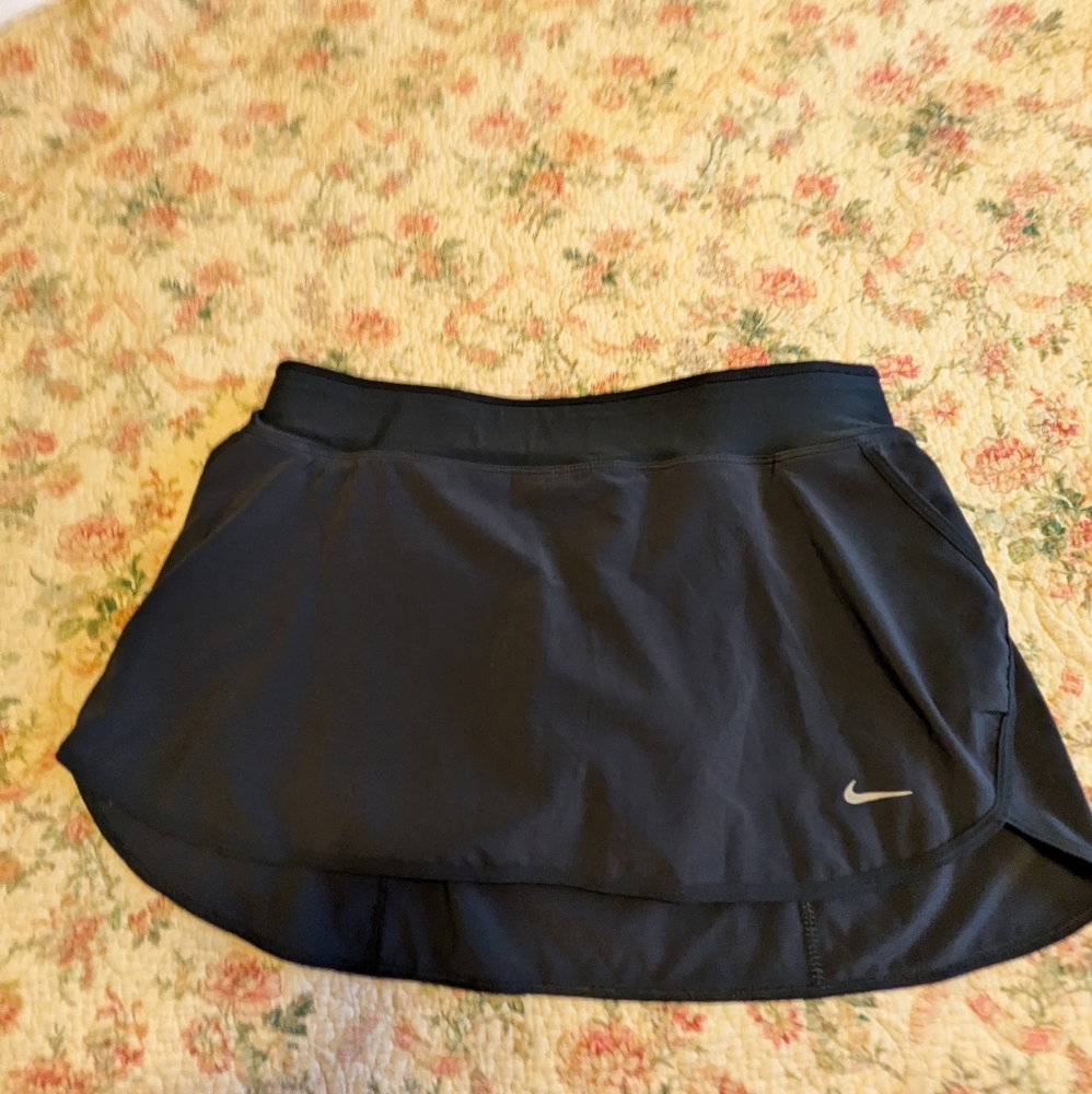 Nike running skort, size M